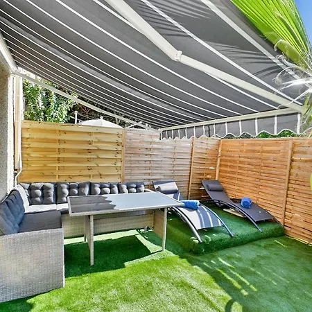 2 Bedroom Stunning In Orange Holiday home Orange (Vaucluse)