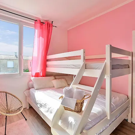 2 Bedroom Stunning In Orange Orange (Vaucluse)